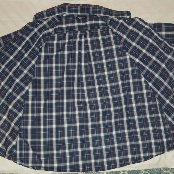Roundtree & Yorke Easy-Care Plaid Short Sleeve Button-Up Shirt – Men’s 3XL (Pre- - Picture 3 of 4